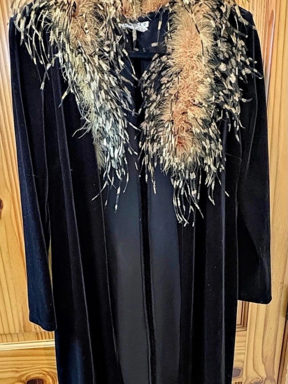 Cachet & Co Black Velvet Duster Coat Ostrich Feather Trim Dramatic Gothic M